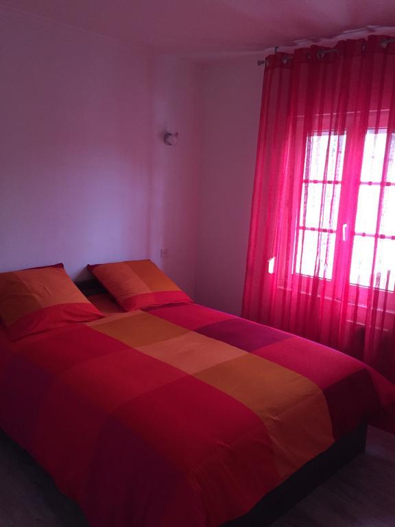 Appartamento Au Pied De La Roche Esterno foto