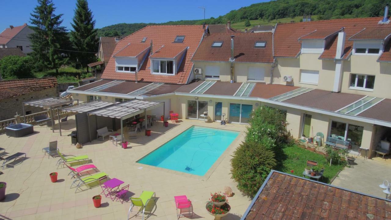 Appartamento Au Pied De La Roche Esterno foto