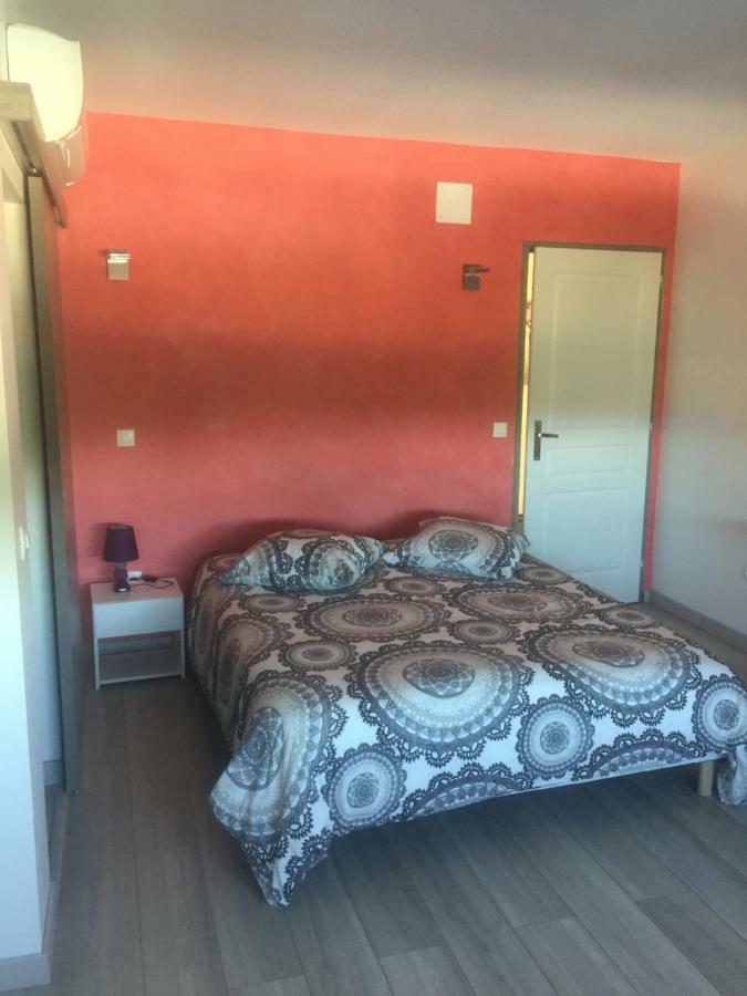 Appartamento Au Pied De La Roche Esterno foto