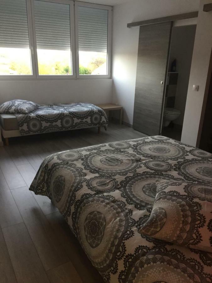 Appartamento Au Pied De La Roche Esterno foto