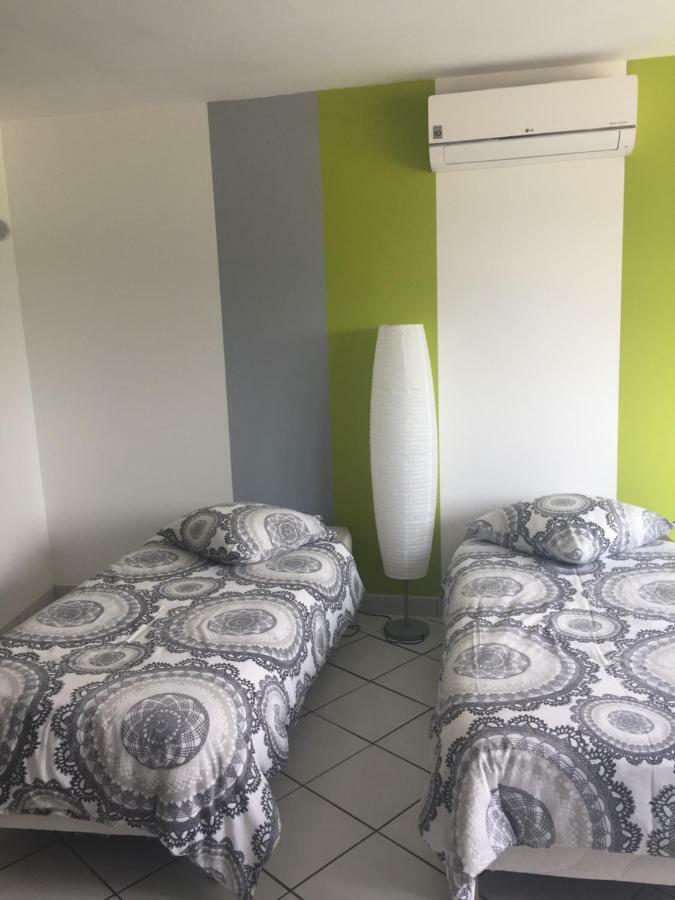 Appartamento Au Pied De La Roche Esterno foto